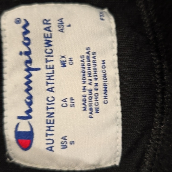 Champion Sweatshirt - Picture 6 of 6